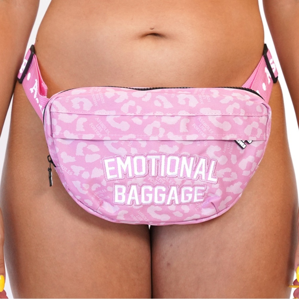 Linda Finegold ALF pink leopard printed strap fanny pack